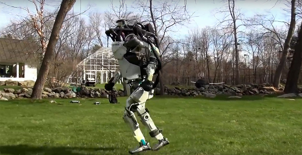 Nudíte se? Pořiďte si pořádného robota