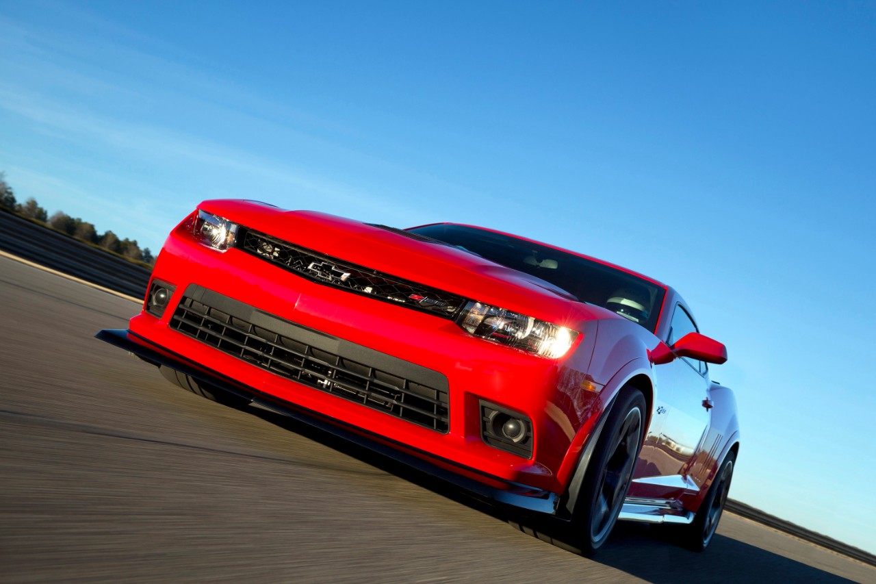 Celní válka Trump : Evropa. Problém bublá pod povrchem