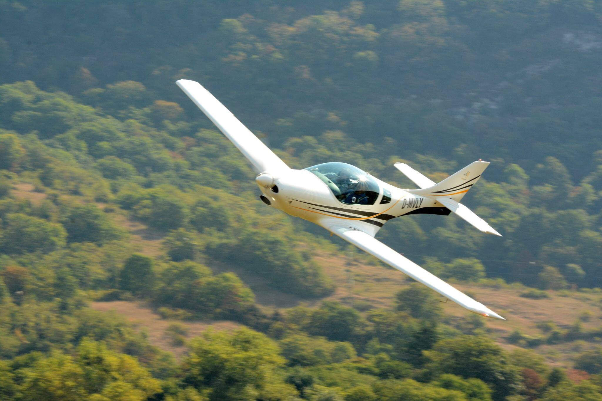 Jasně nejrychlejší doprava k moři je i velmi úsporná. Nevěříte?