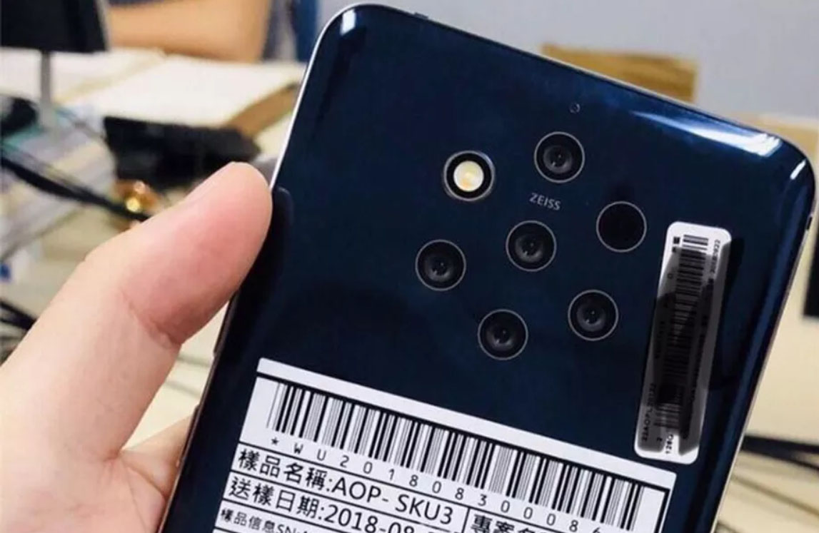 Čeká nás drsný podzim. Začíná závod v mobilním zbrojení