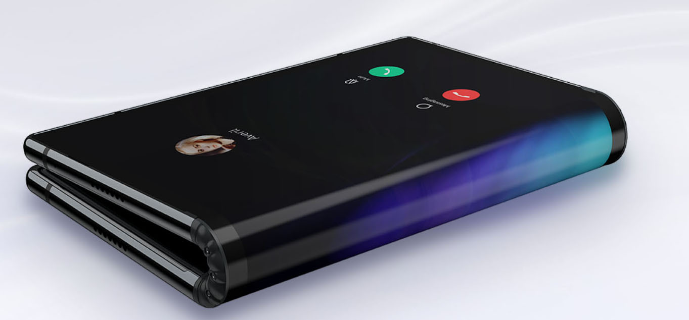 Samsung i Huawei kroutí hlavou. Rozkládací mobil ukázal čínský noname