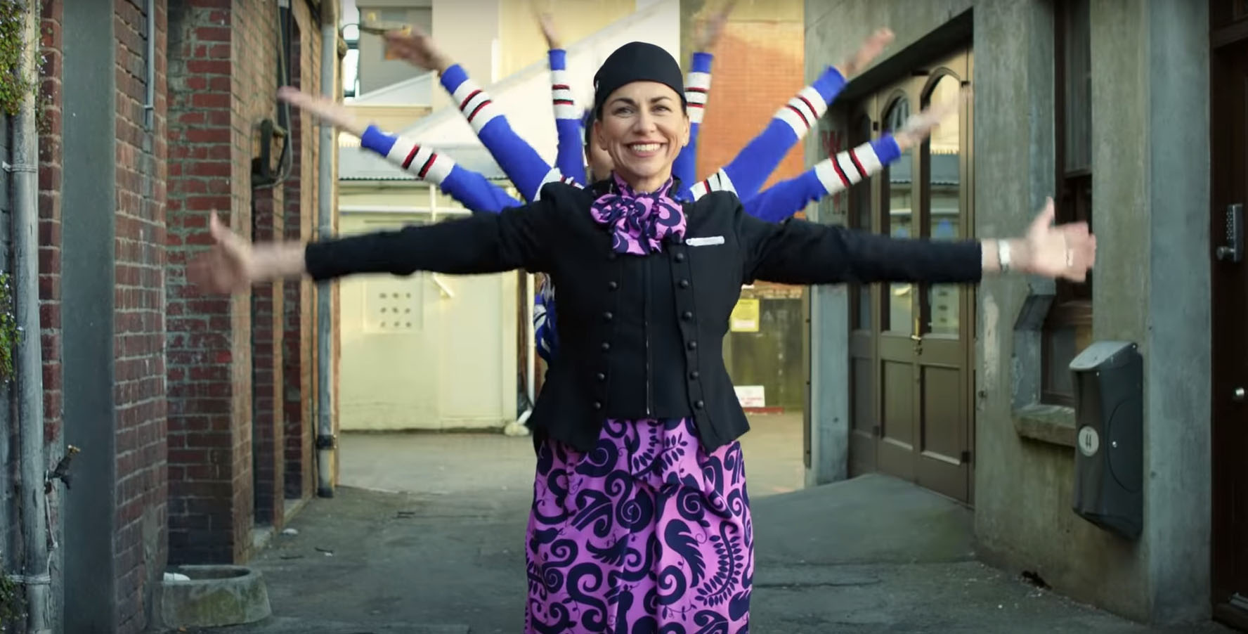 Tak to dopadne, když chcete ultra cool bezpečnostní video v letadle