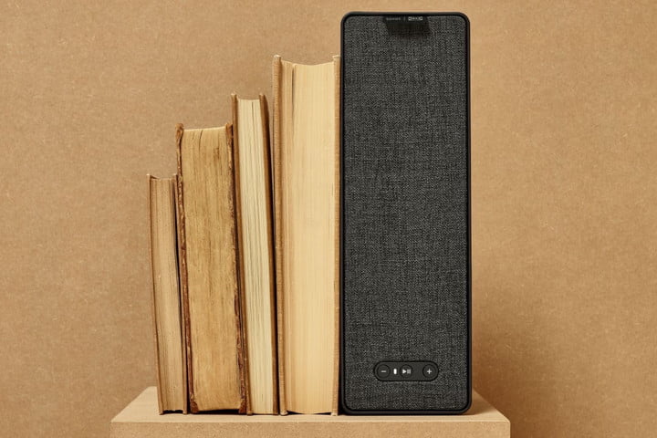 Ikea se učí chytrou domácnost. V nabídce bude mít reproduktor s hlasovými asistenty