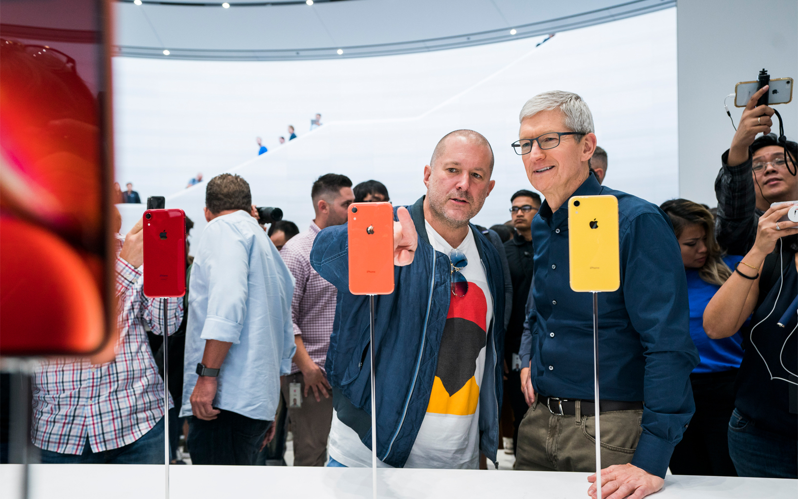 Legendární designér Jony Ive odchází z Applu